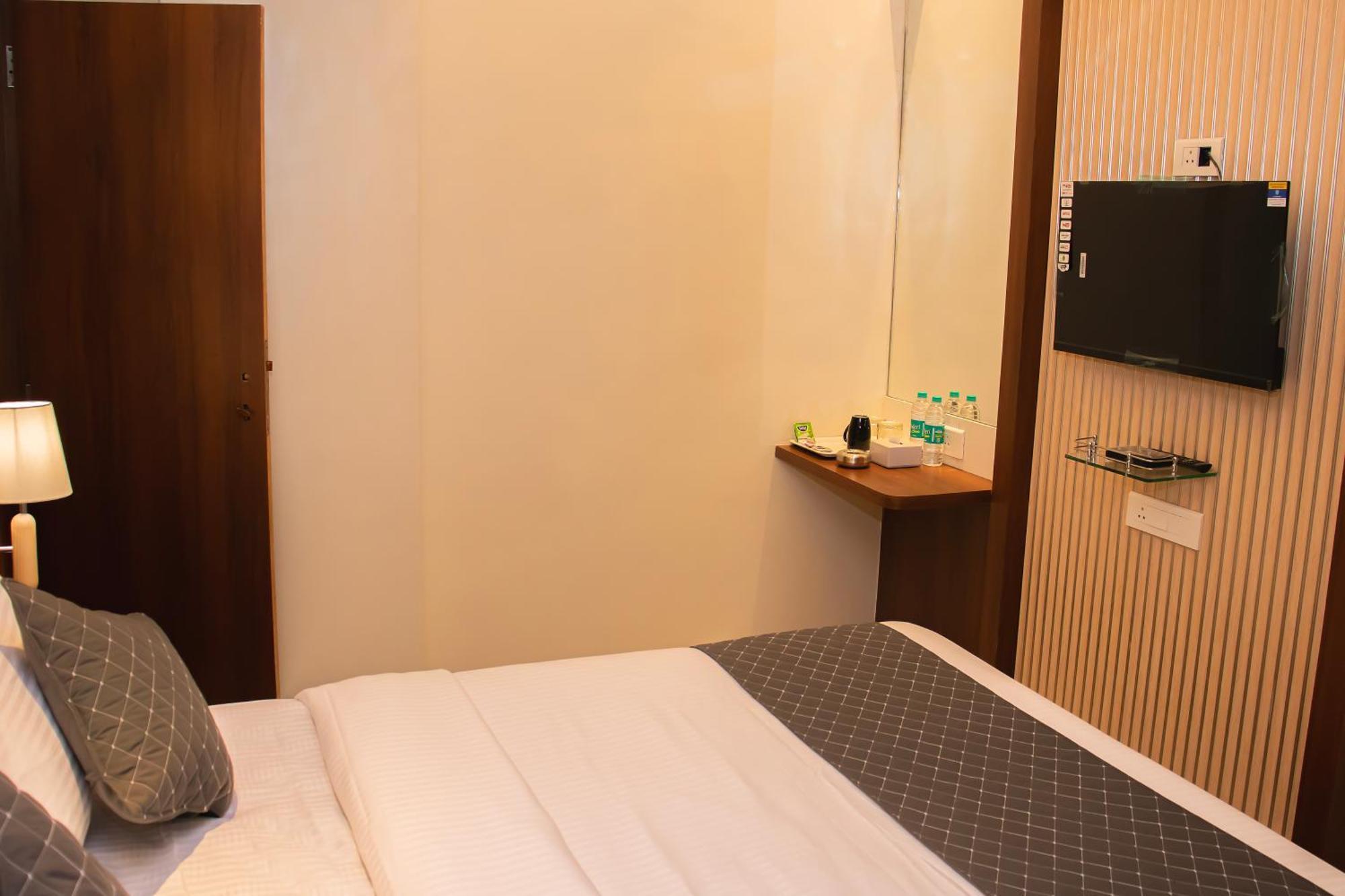 Hotel Czar Inn - Vashi Navi Mumbai Zewnętrze zdjęcie